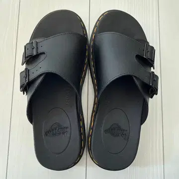 닥터 마틴 블랙 샌들