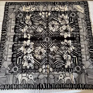 미사용 새상품 KOTONOWA 흑백 꽃과 코끼리 대형 보자