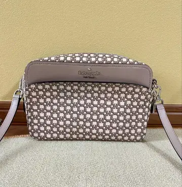 케이트 스페이드 뉴욕 카메라 백 PVC 올 패턴