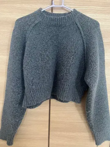 ZARA 그레이 래글런 슬리브 니트