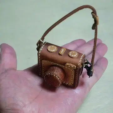 가죽 카메라형 소품함 핸드메이드 가죽 잡화
