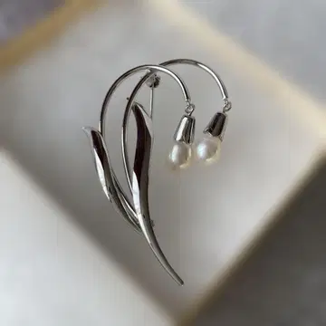 담수 펄 디자인 브로치