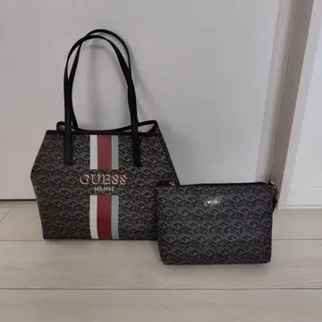 GUESS 토트백