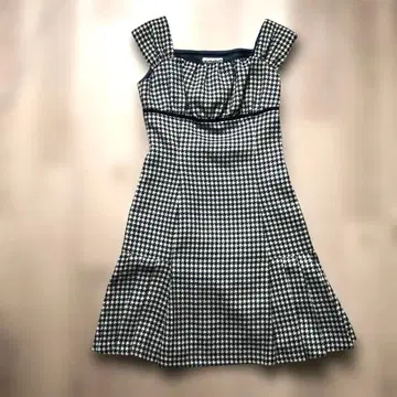 anySiS 체크 무늬 슬리브리스 미니 원피스