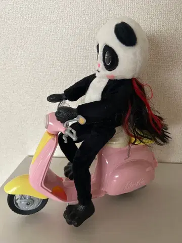 바비 팬더 인형옷과 바이크