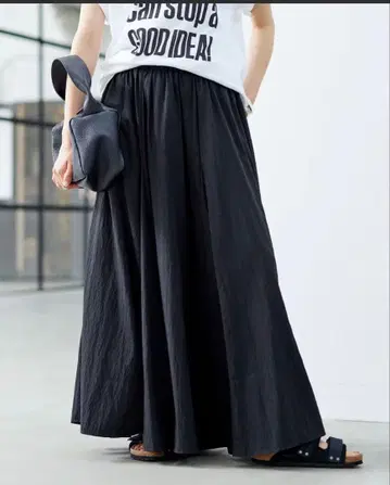 프레임워크 개더 맥시 스커트 블랙 새상품