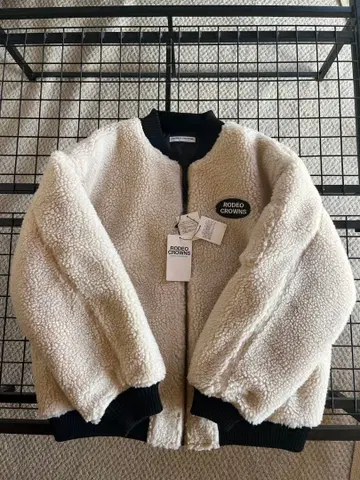 로데오 크라운의 보아 아우터