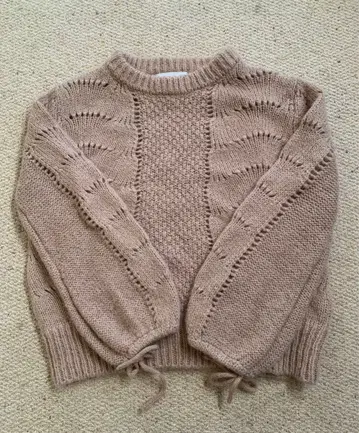 [ 새상품급 ] Mila Owen 미라 오웬 디자인편 모헤어 니트