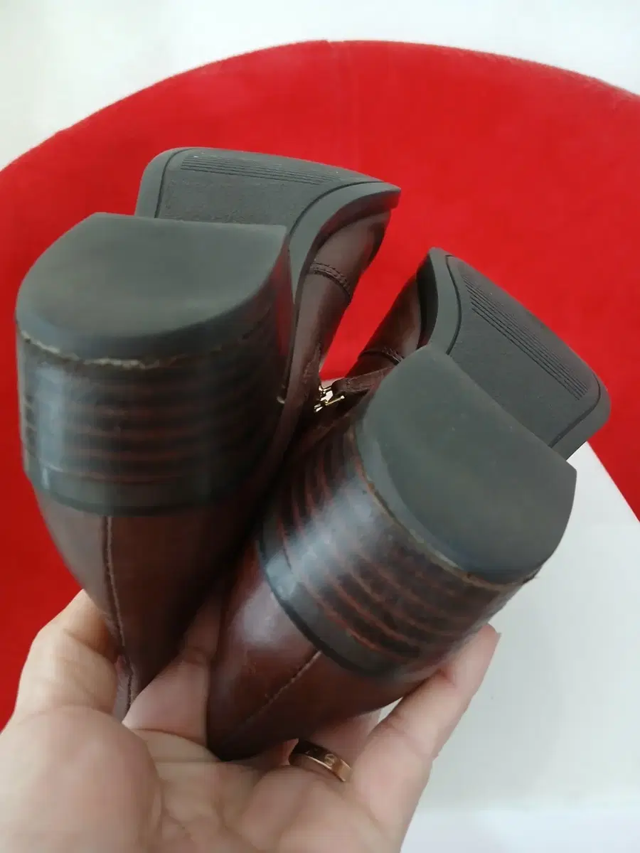 Product Details - 10