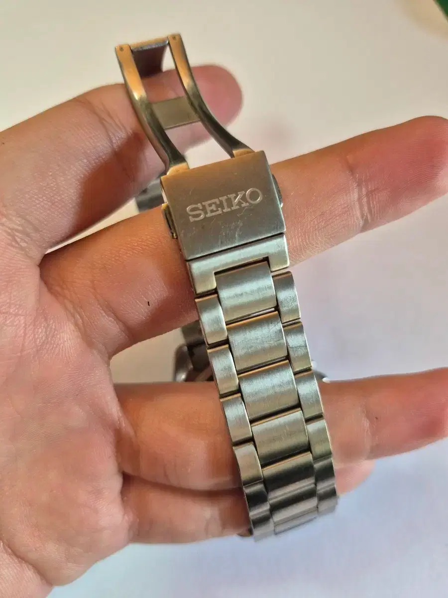 Product Details - 10