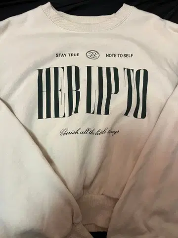 Her lip to Cherish 오버사이즈 스웨트셔츠