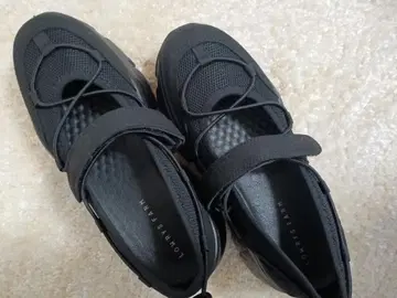 Lourysfarm 통굽 샌들