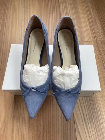 Odette e Odile 벨로아 원단 펌프스 23.5cm