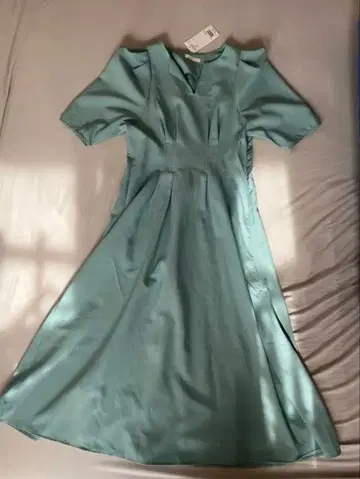 BEAMS 민트 그린 A라인 원피스