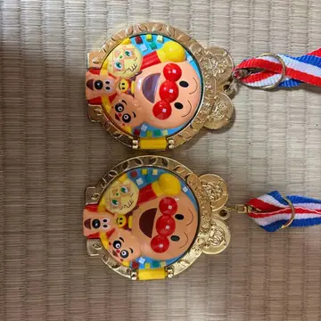 호빵맨 골드 메달 2개 세트