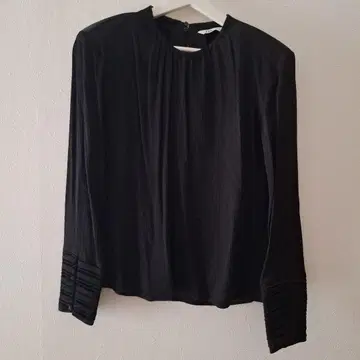 ZARA 블라우스 블랙 긴팔