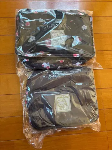 키티 후크 포함 트래블 파우치 후르츠 허그 & 트래블 파우치 6종 세트