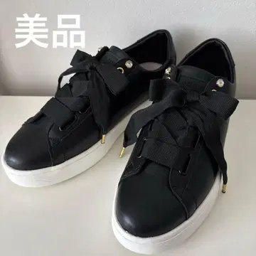 플러스 다이애나 초경량 리본 스니커즈 블랙 스무스 24.5cm