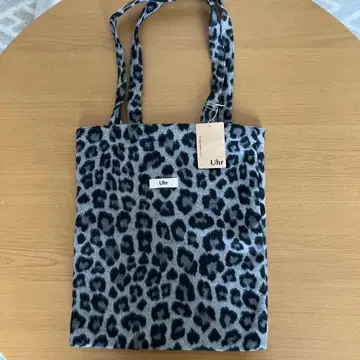 Uhr 애니멀 무늬 토트백 *미사용*