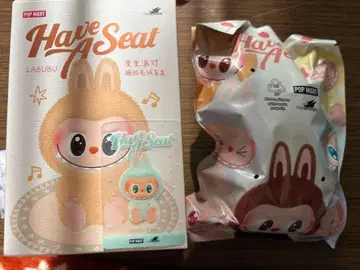 러브브 POP MART Have a Seat