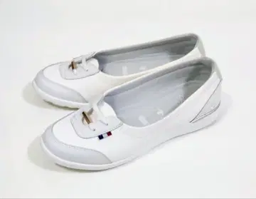 리즈 라피네 로우컷 스니커즈 24.5cm 화이트 Riz