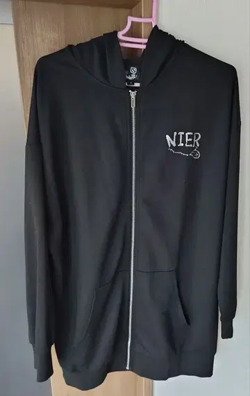 NIER BLACK ZIP OUTER