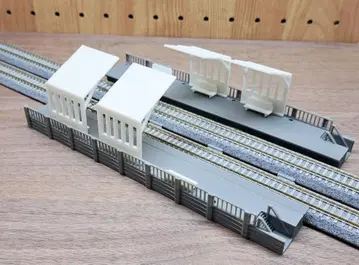 N 게이지용 역 플랫홈 상하선 디오라마