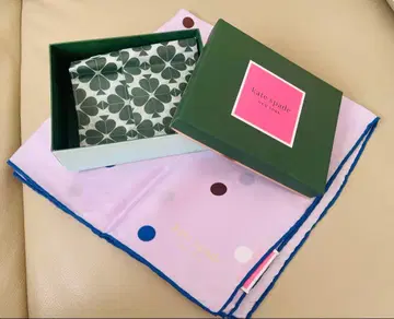 [ 미사용 새상품 ] kate spade 도트 무늬 스카프