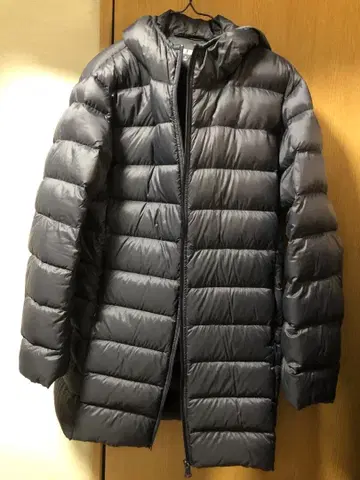 유니클로 울트라 라이트 다운 롱 코트