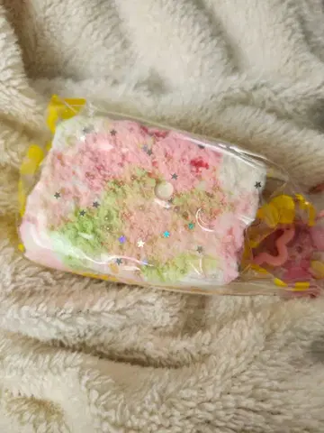 도톰 빵 스퀴즈