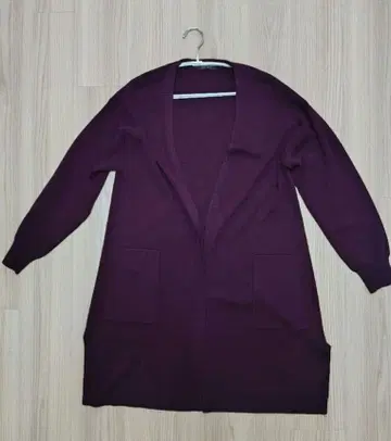 Reflect 크림슨 컬러 가디건 [ 새상품급 손세탁 가능 ]