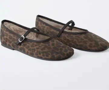 새상품 미사용! ZARA 레오파드 무늬 크로스 스트랩 발레 슈즈