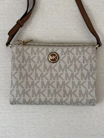 Michael Kors 숄더백 화이트