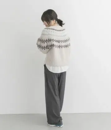 어반 리서치 도어스 노르딕 무늬 니트 풀오버 화이트 브라운