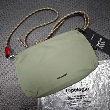 토폴로지 Bottle Sacoche Large 숄더백