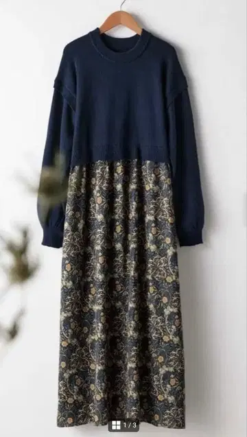 새상품급 리브인컴포트 어른 모리스의 세계 화려한 니트 절개 원피스