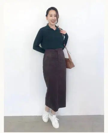 [ CINEMATIQ ] 스웨이드 라이크 I 라인 스커트 모토 스즈키상