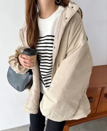 andme 오버 사이즈 충전솜 다운 코트 S