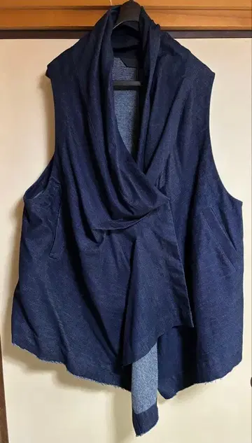 모에의 데님 베스트