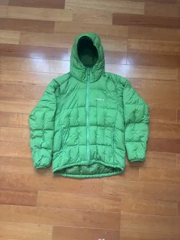 montbell 후드 부착 다운 자켓