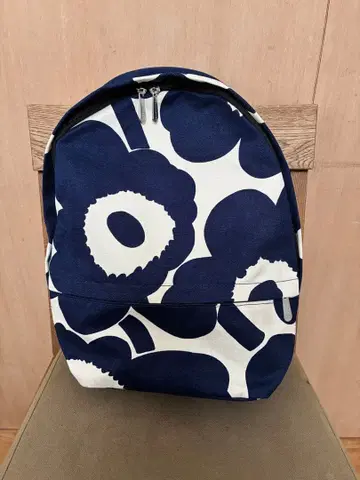 마리메꼬 우니코 백팩