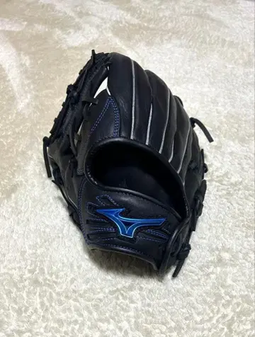 새상품 미사용*Mizuno Wild Thing 블랙 그로브 왼쪽 던지기용