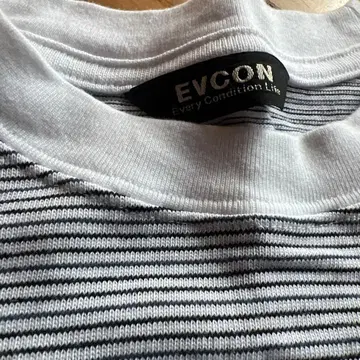 EVCON 스트라이프 긴팔 T셔츠