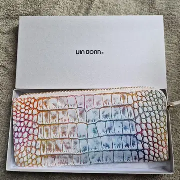 Vin Donn 크로커다일 패턴 장지갑