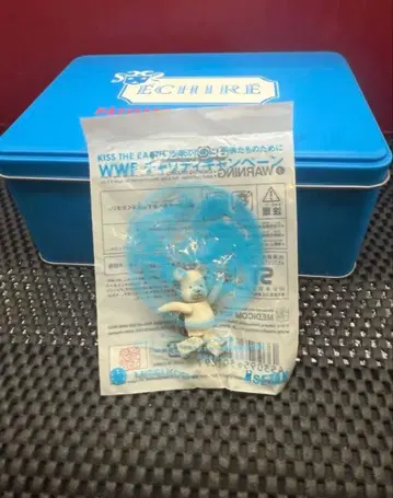 베어브릭 WWF 북극곰