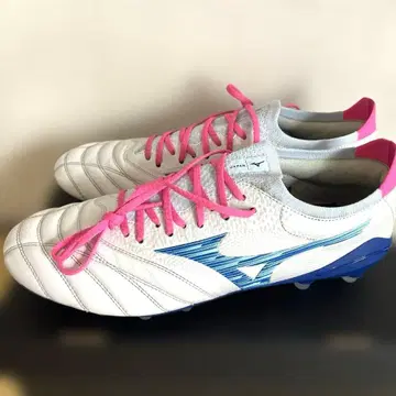 미즈노 모렐리아 네오 4 베타 AG 26.5cm