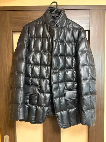 TERRIT ATELIER 램 가죽 다운 자켓 가죽 자켓 블랙