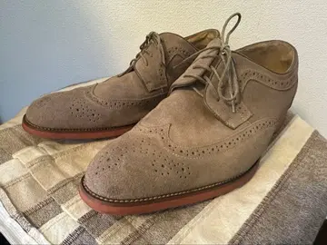 베이지 스웨이드 윙팁