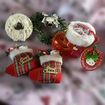 레어 헬로키티 크리스마스 트리 부츠 & 리스 레트로