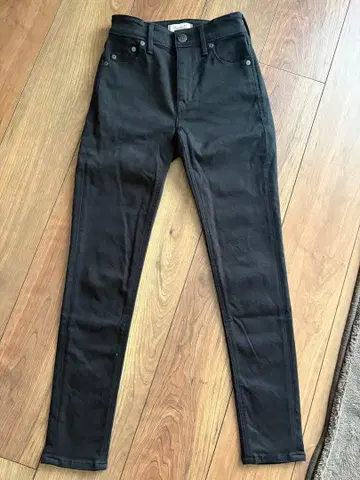 YANUK Patricia 블랙 스키니 데님 사이즈 22